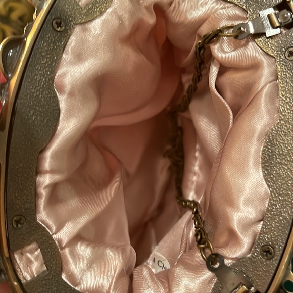 Vintage beaded wristlet/ clutch - Picture 4 of 4